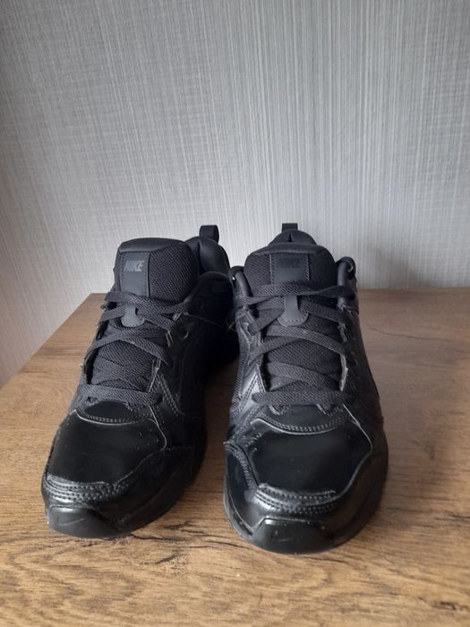 Nike маратонки 42 номер.