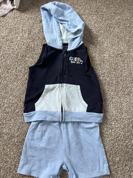 Дрехи     Guess
