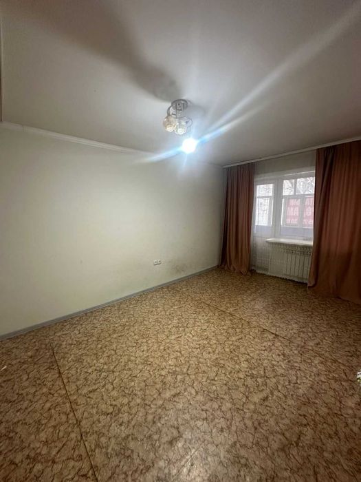 Продам 1 комнатную квартиру. Район Атлантиды.