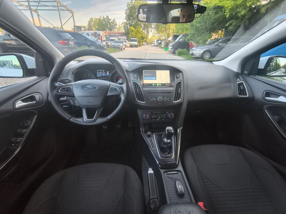 Ford Focus Vand Ford Focus Sedan, 1.5 diesel, 120cp Titanium