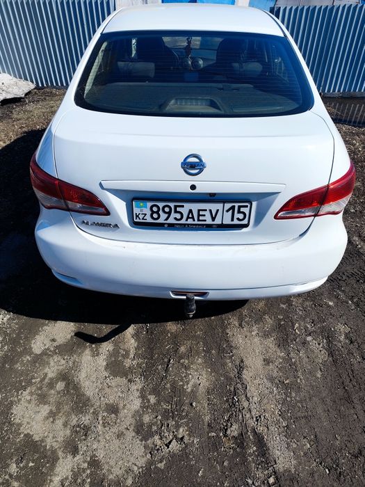 Nissan Almera G15