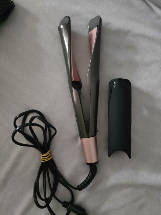 Vând placă de păr Remington