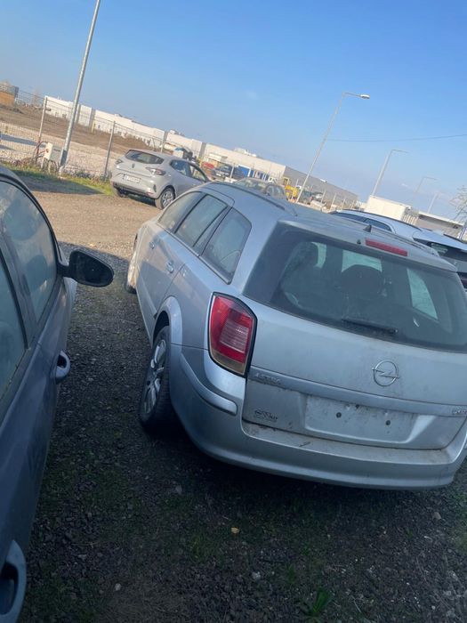 Opel Astra H 1,7 DTI inmatriculata nepornita de 5 ani