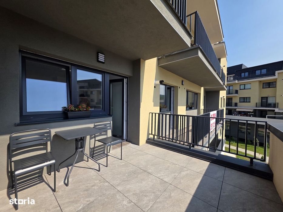 Apartament cu 2 camere, terasa si balcon | Vedere spectaculoasa — fotografia 1