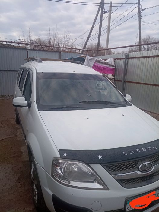 Продам  авто ларгус