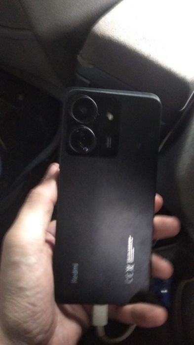 Продам смартфон.Срочно.Цена до 8:00