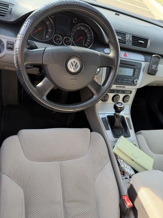 VOLKSWAGEN Passat 2005 — imagine 5