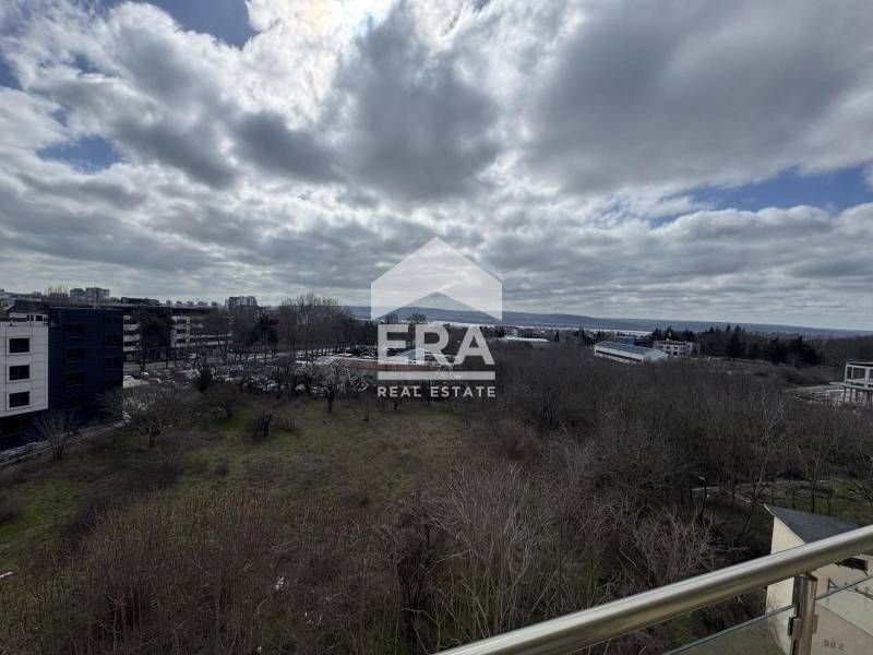 Продава се Двустаен апартамент в Варна, Младост 2 - 62 кв.м за 1543 €/кв.м - Снимка #3