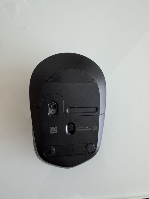 Комплект безжични мишка и клавиатура Logitech - MK235