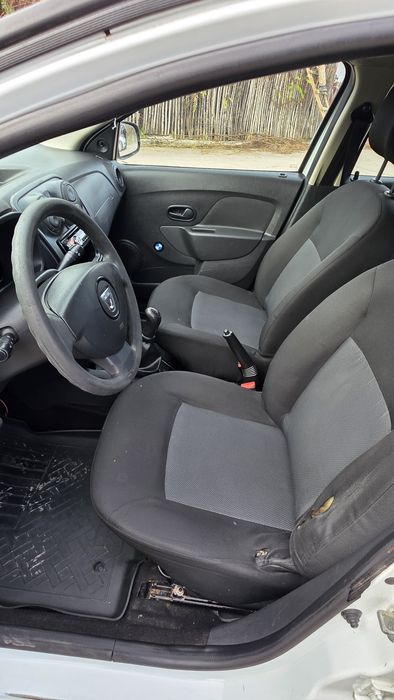 Vând Dacia Logan MCV cu GPL