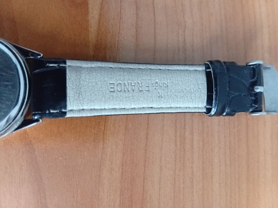 продам часы casio
