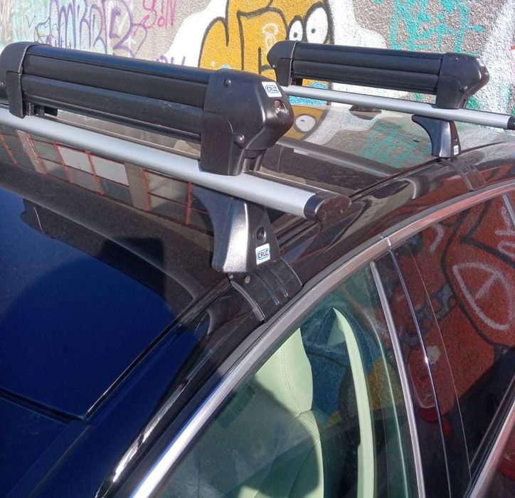 Suport schi ski 6 perechi 4 placi snowboard pentru bare transversale