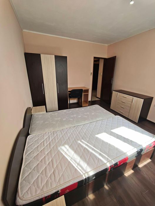 Дава се под наем Тристаен апартамент в Варна, Левски - 62 кв.м за 428.91 € - Снимка #1