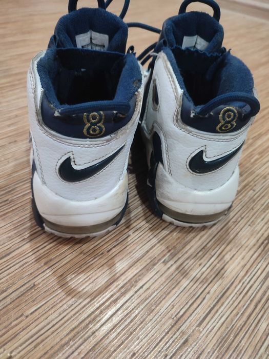 Продам кроссовки Nike Air 37 размер