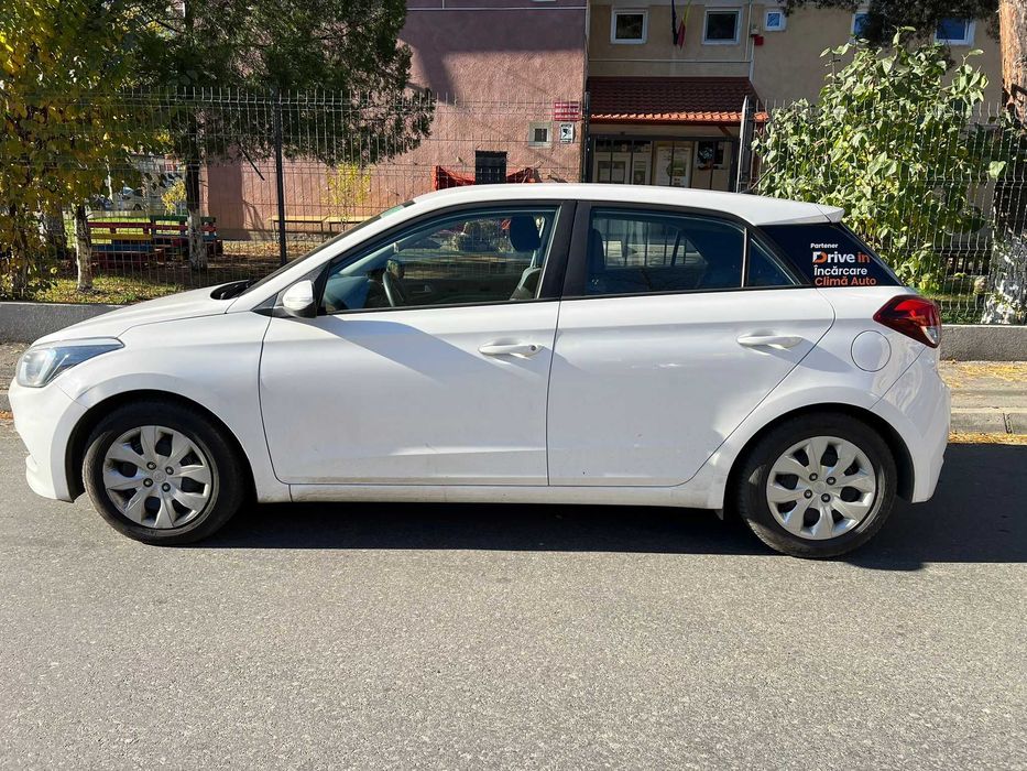 3 mașini • Hyundai i20 + Fiat Tipo • GPL nou 2024 • ideale ridesharing