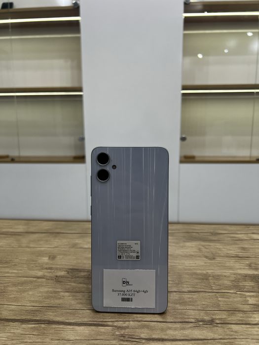 Samsung A05 (64gb)