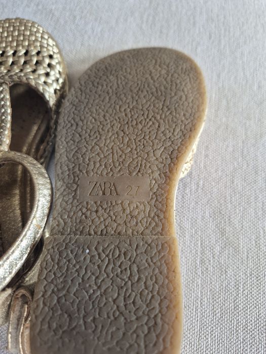 Sandale Zara/ aurii/ 27
