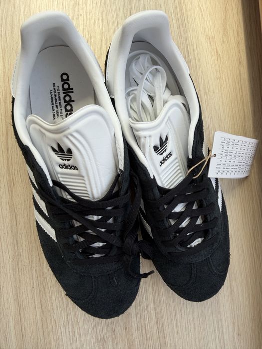 adidas classic gazelle