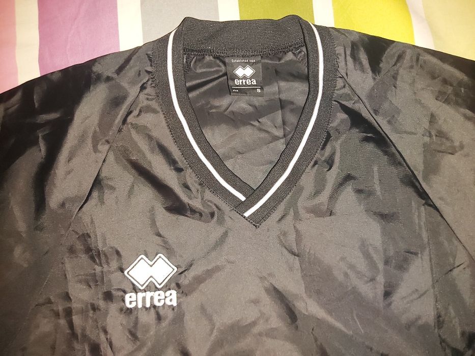 Мъжко и младежки шушлякови горнища на ERREA, Umbro и Select и детска т