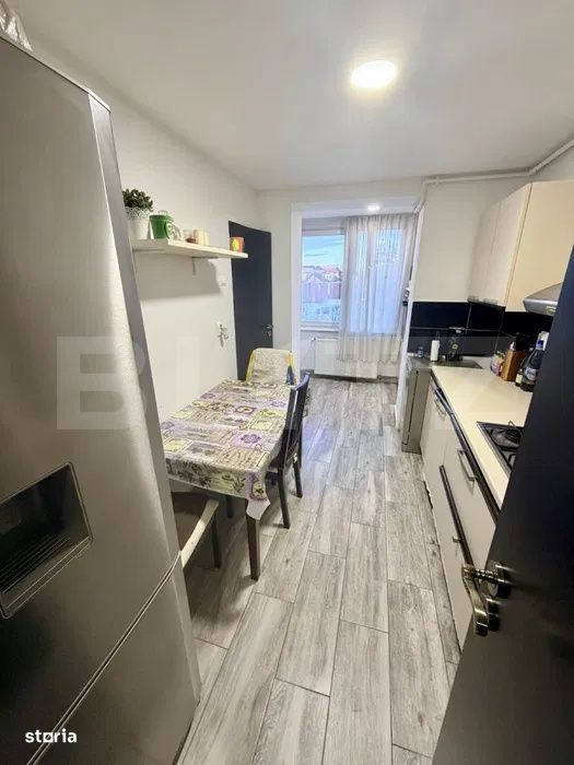 Apartament 3 camere, 74 mp, zona Semicentrala