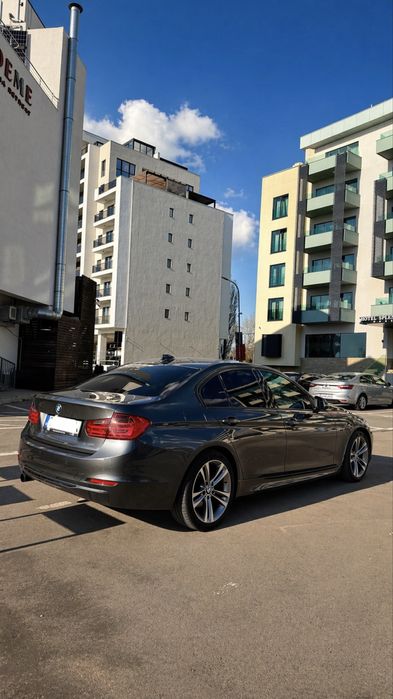 BMW SERIA 3 , an 2013