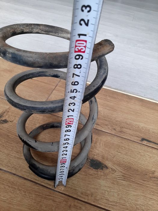 Продам пружину для авто