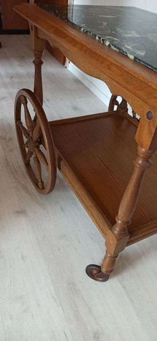 Дървена ретро количка,маса с керамичен плот