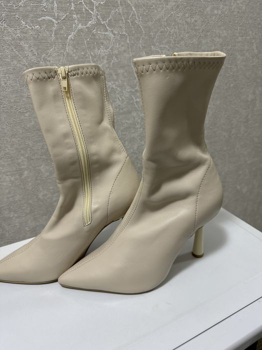 Продам сапоги женские,