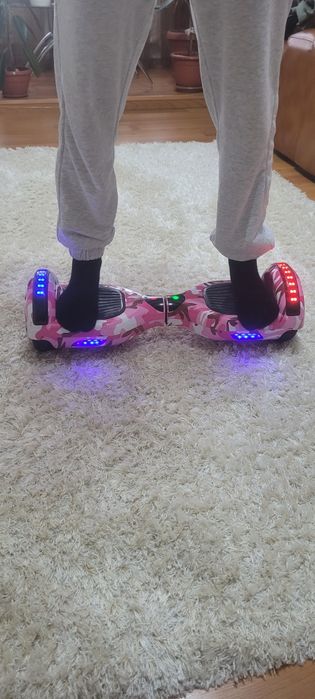 Vand hoverboard nefolosit.