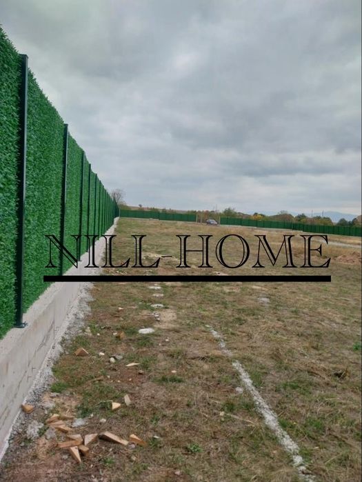 Поцинкована мрежа с декорация(изкуствена трева) 4мм тел/40мм око