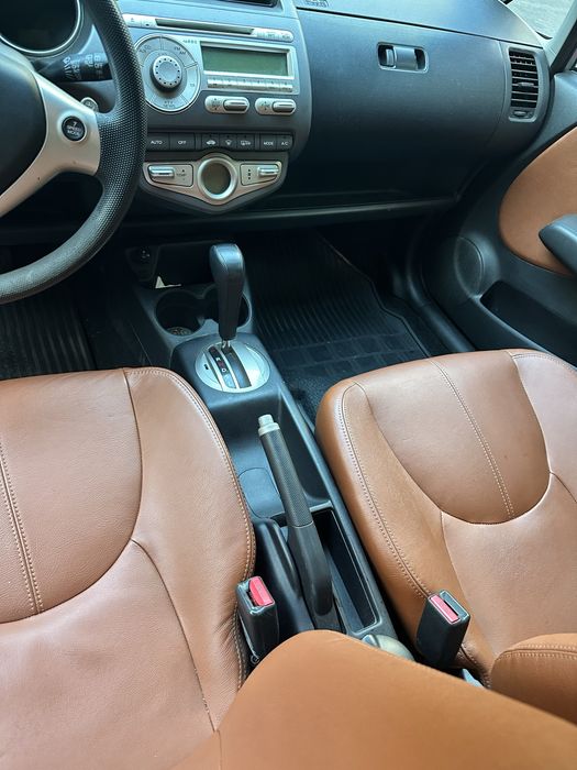 Honda Jazz Automata CVT 2008 1.4 benzina