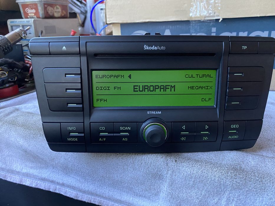 Radio Cd,Aux,Bluetouth Skoda Stream