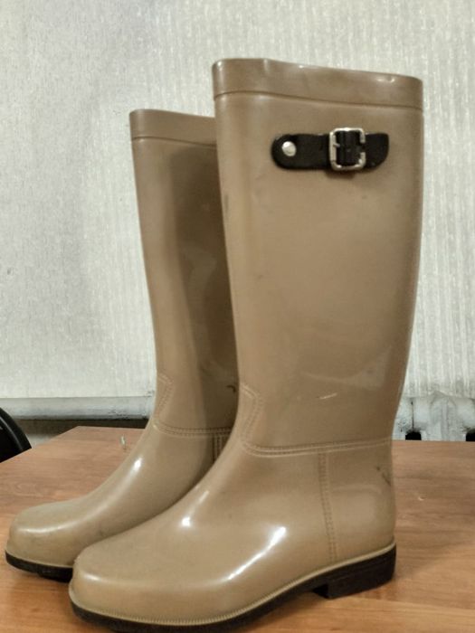 Продам стильные боты