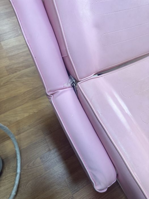 Кушетка для мастера эпиляции