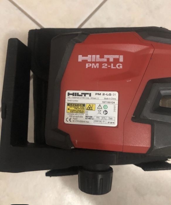 Laser Hilti PM 2-LG cu suport magnetic