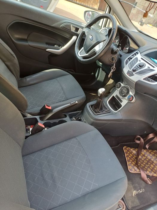 Vand ford fiesta 2011