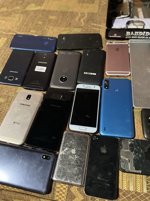 De vanzare iphone/samsung