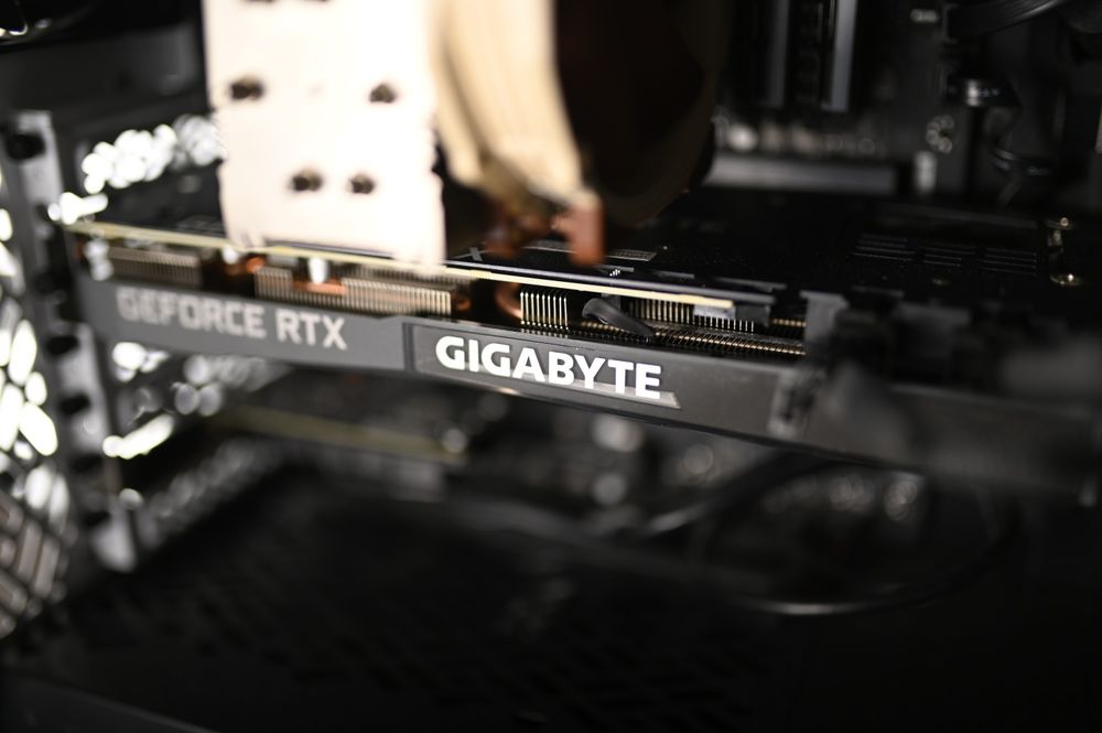 Геймърски компютър | Ryzen 5700x, RTX3070, 16gb RAM