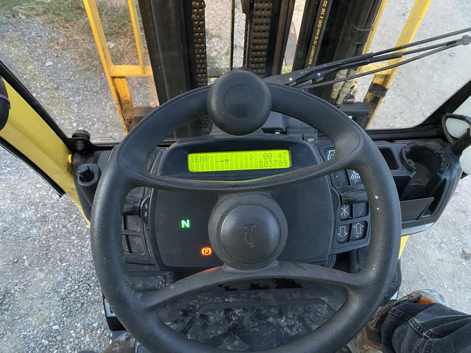 Мотокар Hyster 1.8  на Газ Много добре Състояние НОВ Внос!!