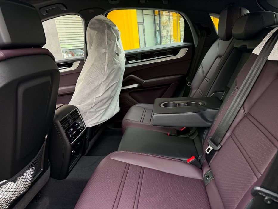 Porsche Cayenne Coupe E-Hybrid