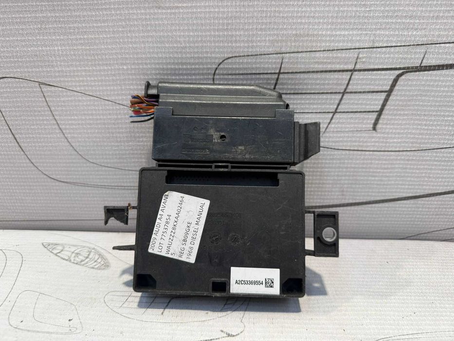 Modul frână de mana EPB Audi A4 S4 B8 8K 8K0907801H 2009 / [2008-2015] / (5B3)