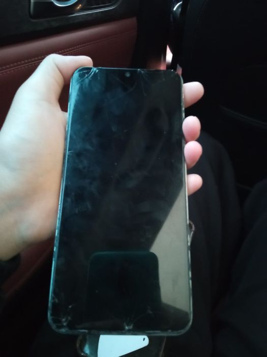 продаю vivo V25e