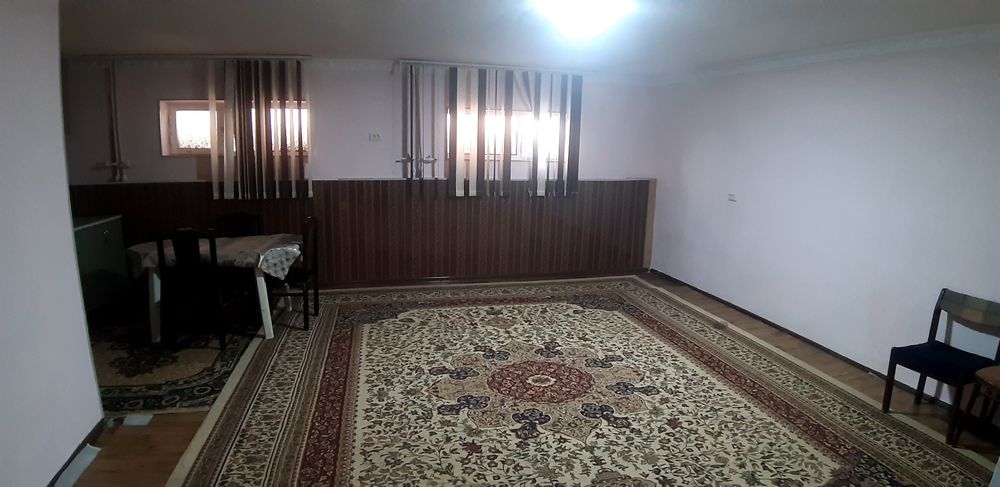 5 мкр. Орбитада 1 хонали 1 этажда падвали билан сотилади.