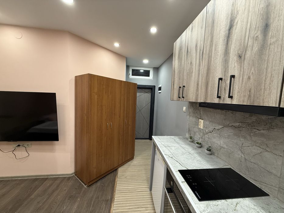 Дава се под наем Едностаен апартамент в Перник, Рено - 27 кв.м за 368.73 € - Снимка #4