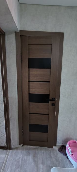 Продам межкомнатные двери дешева