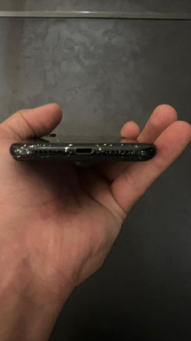 Айфон хр 64 гб обмен предлагайте