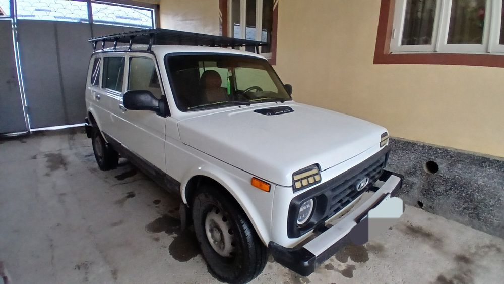 ЛАДА НИВА 5 ти дверная