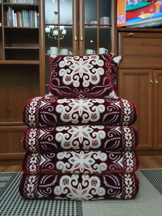 Комплект төр көрпе