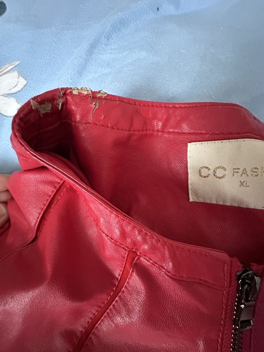 Дамски якета 2 бр.