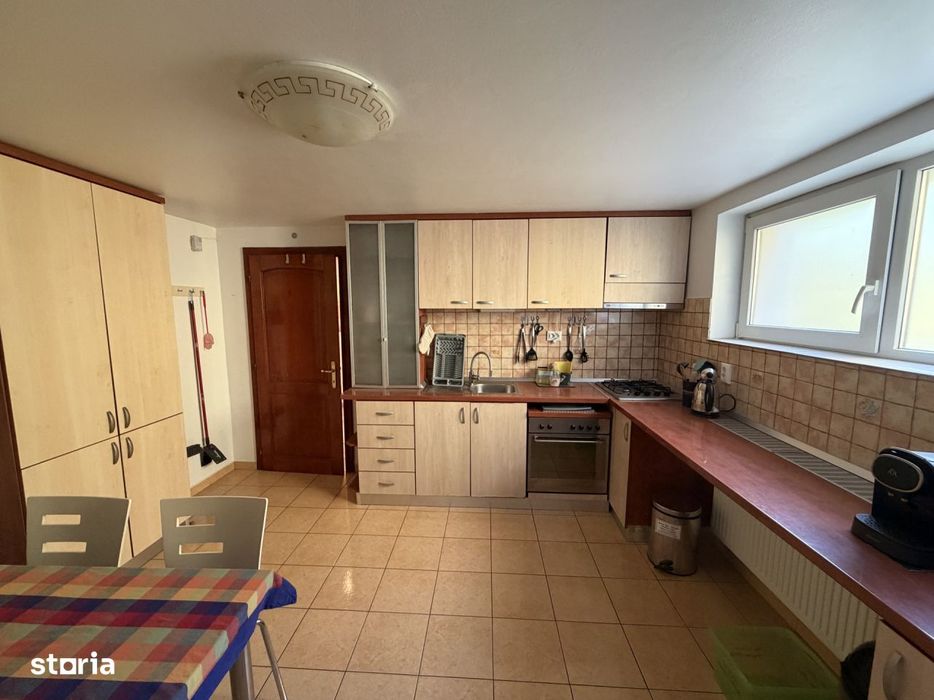Proprietate Multifunctionala, Ideala Pentru Locuit Sau Investitie, Com
